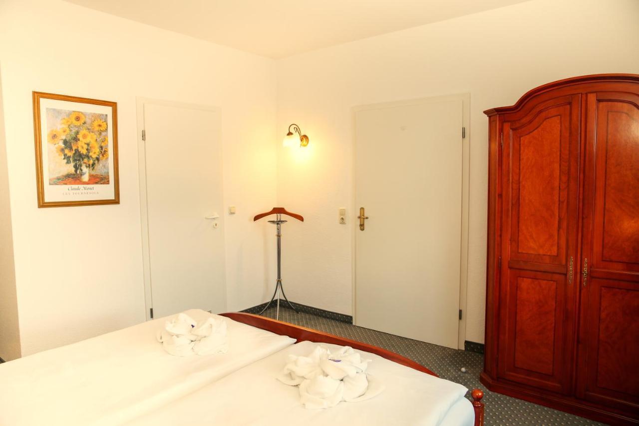Hotel Esplanade Garni Kuhlungsborn Bagian luar foto