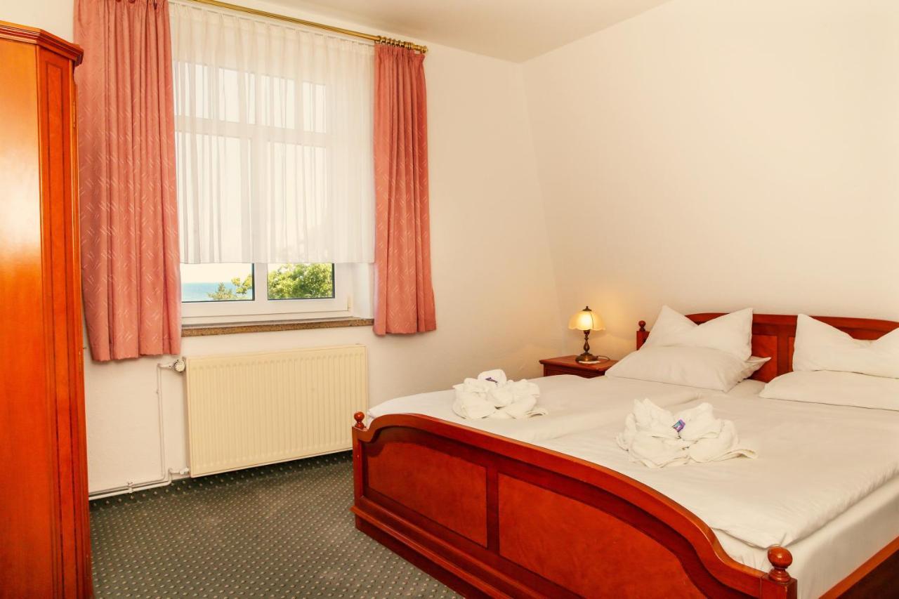 Hotel Esplanade Garni Kuhlungsborn Bagian luar foto