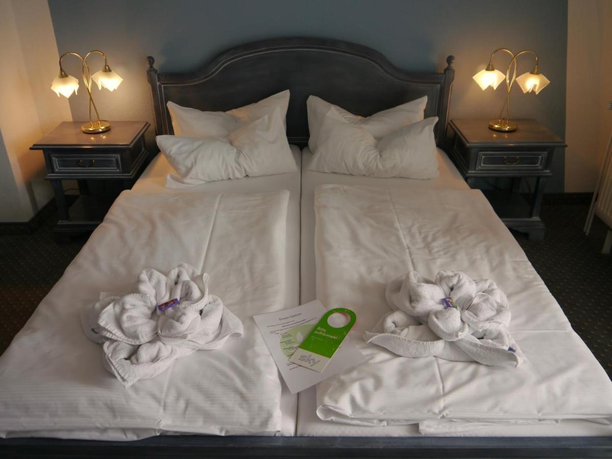 Hotel Esplanade Garni Kuhlungsborn Bagian luar foto