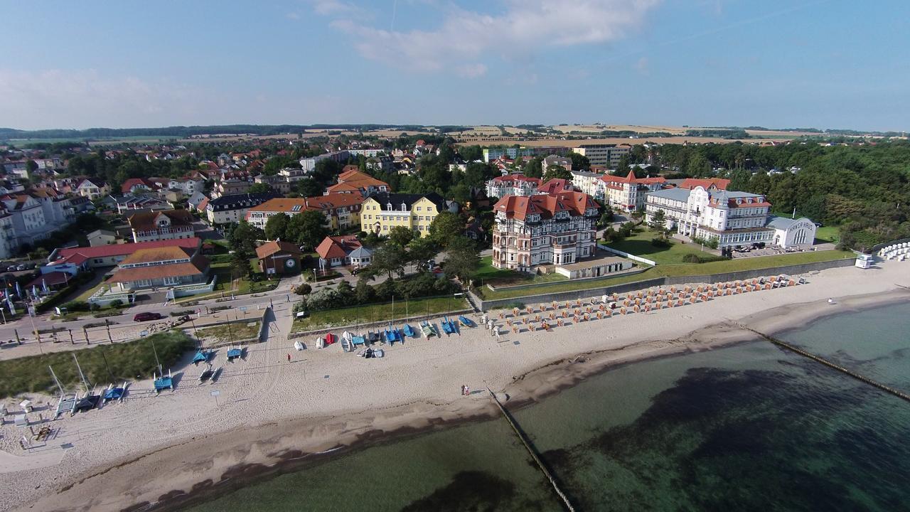 Hotel Esplanade Garni Kuhlungsborn Bagian luar foto
